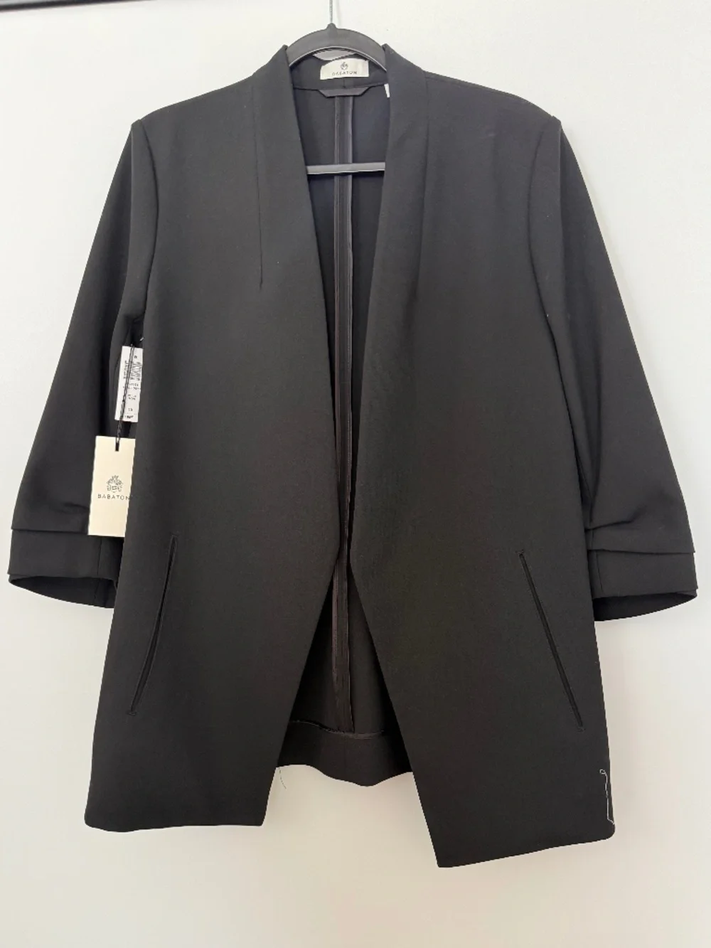 Babaton Black Blazer Jacket - Size 10 - Picture 1 of 4